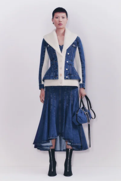 Look 13
